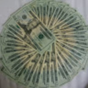 Meet your Posher, Queen